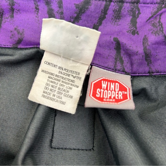 Vintage In Sport Windbreaker - Picture 10 of 13